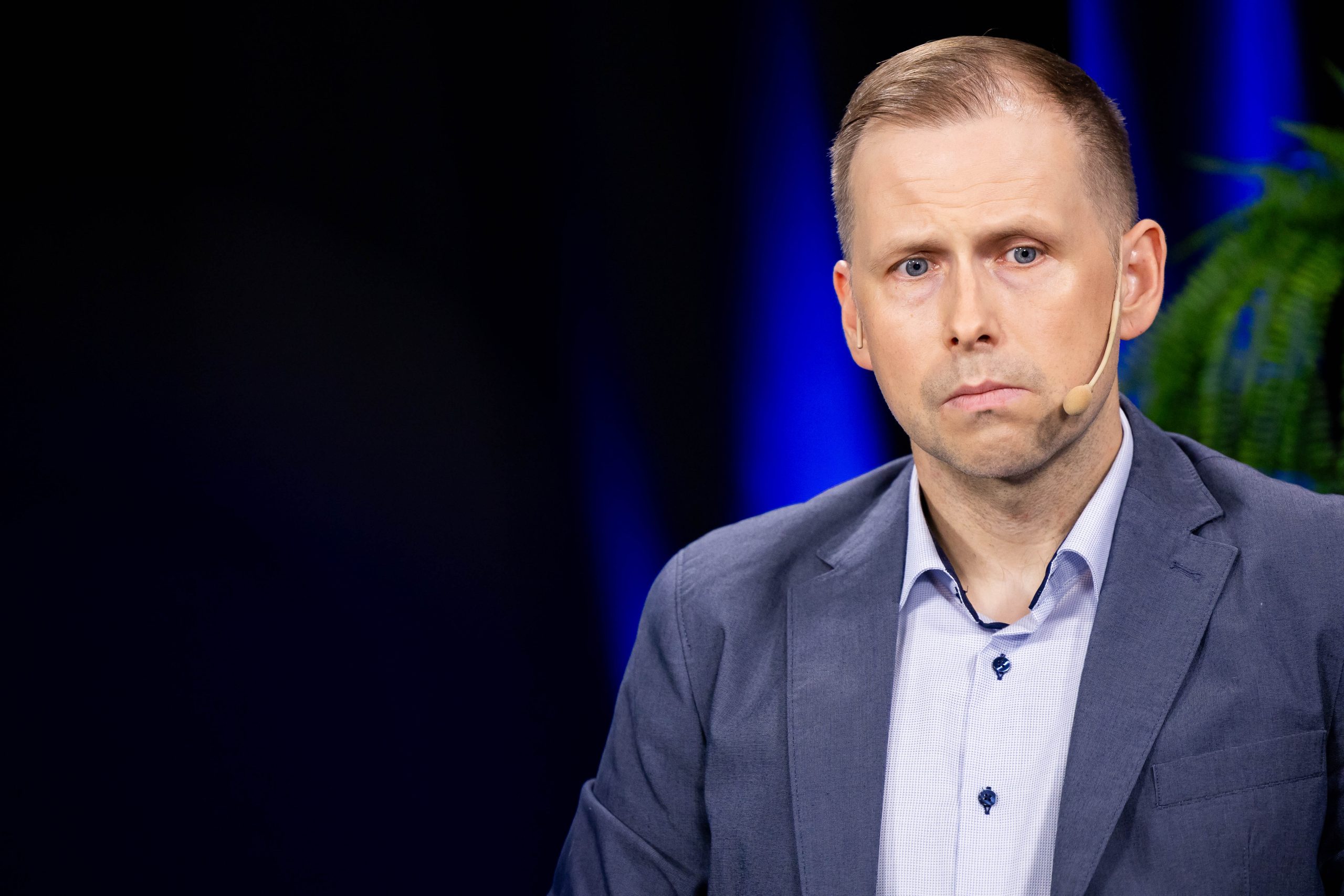 Vengrija – aukštyn, Lietuva – žemyn  Mažvydas Jastramskis